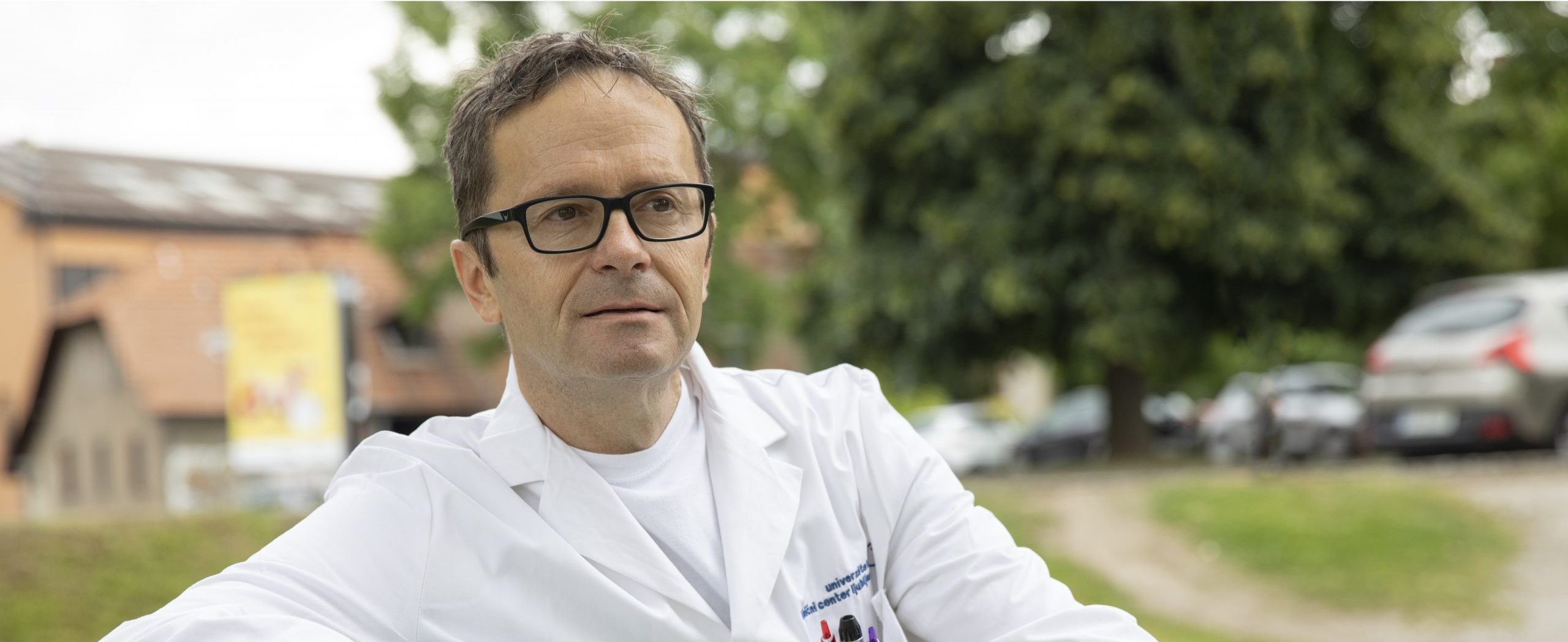 Kratkih pet s profesorjem dr. Simonom Podnarjem, nevrologom